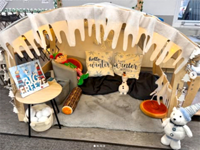Photo of reading igloo